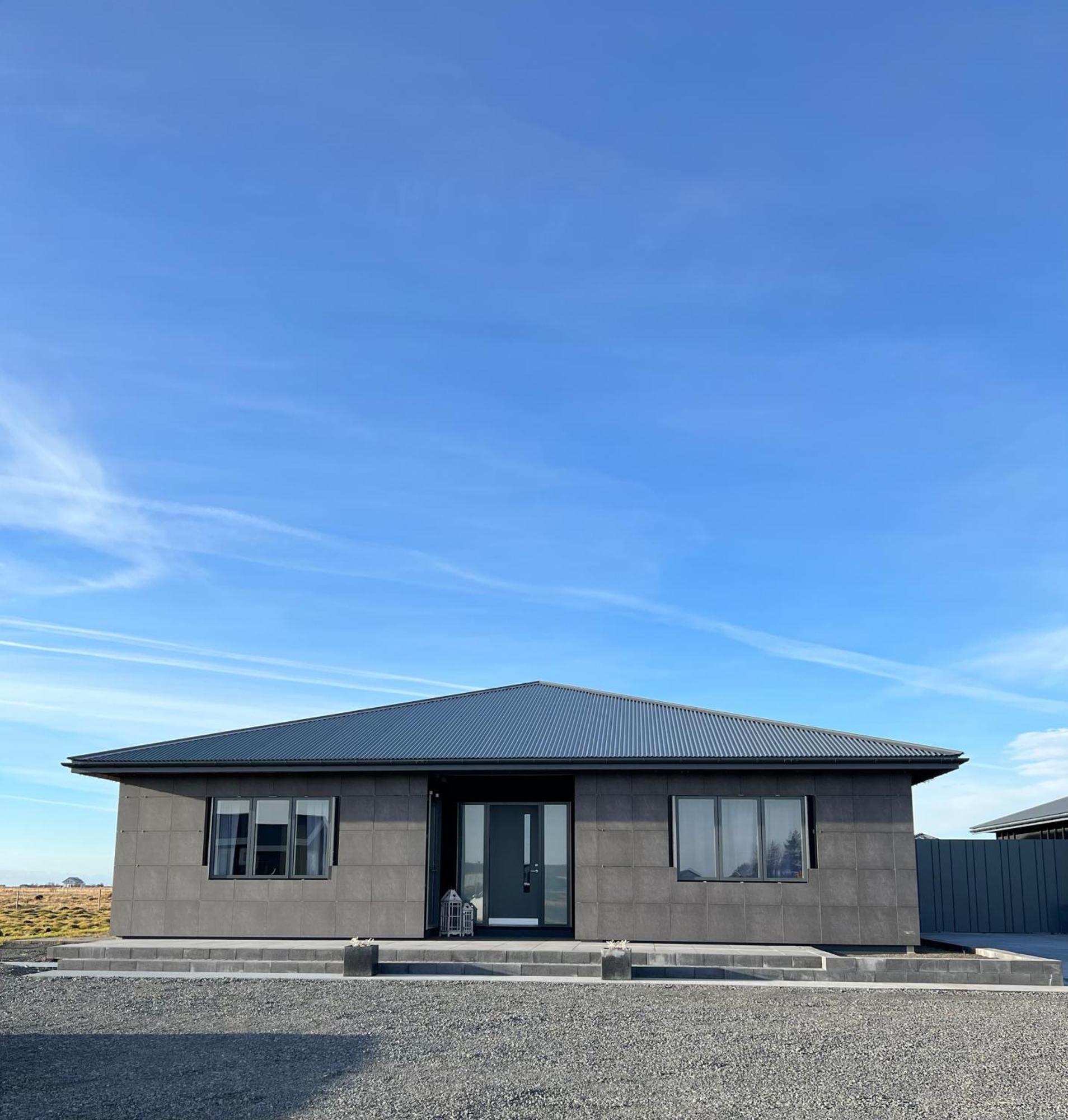 Nyibaer Studio Apartment Selfoss Exteriör bild